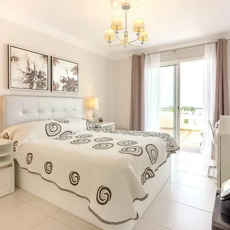Holiday Calle El Horno Holiday home *